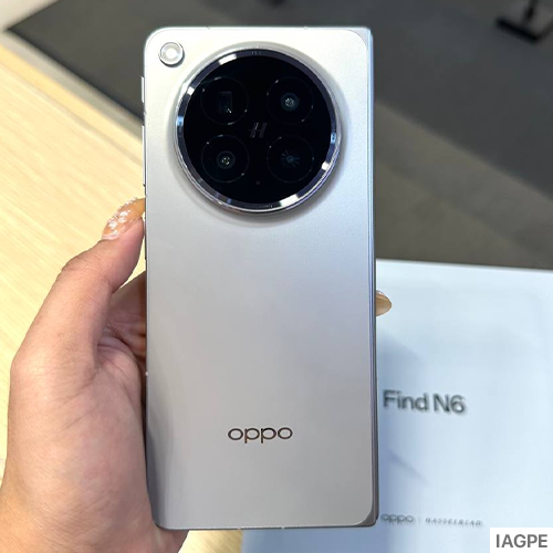 (Used) Oppo Find N6 512GB Stellar Titanium