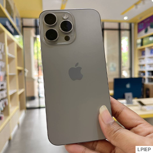 (Used) iPhone 15 Pro Max 512GB Natural Titanium