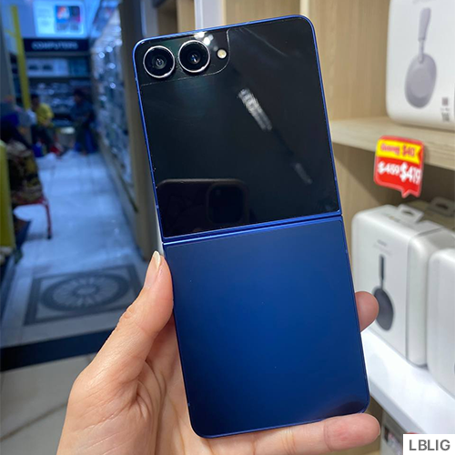 (Used) Galaxy Z Flip7 256GB Blue Shadow